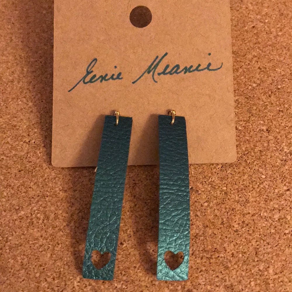 Leather earrings